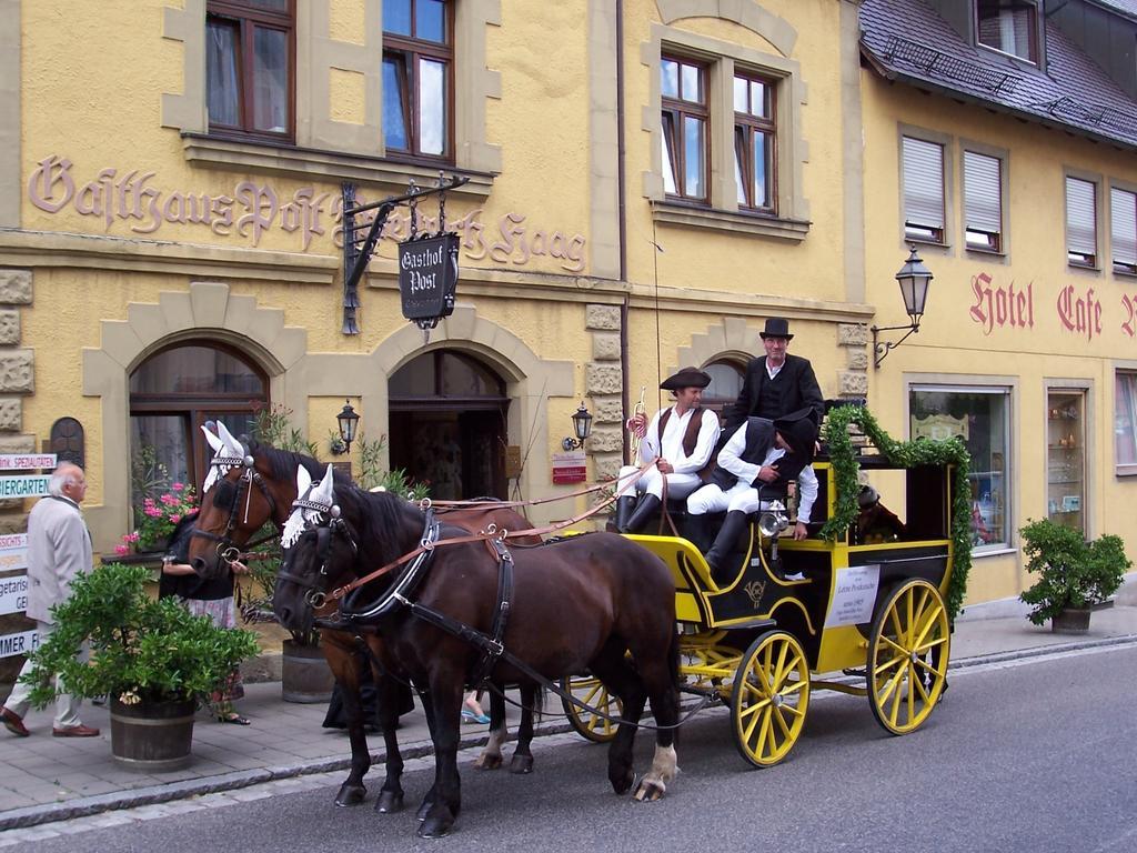 Hotel-Gasthof Die Post Brennerei Frankenhoehe Schillingsfürst Eksteriør bilde