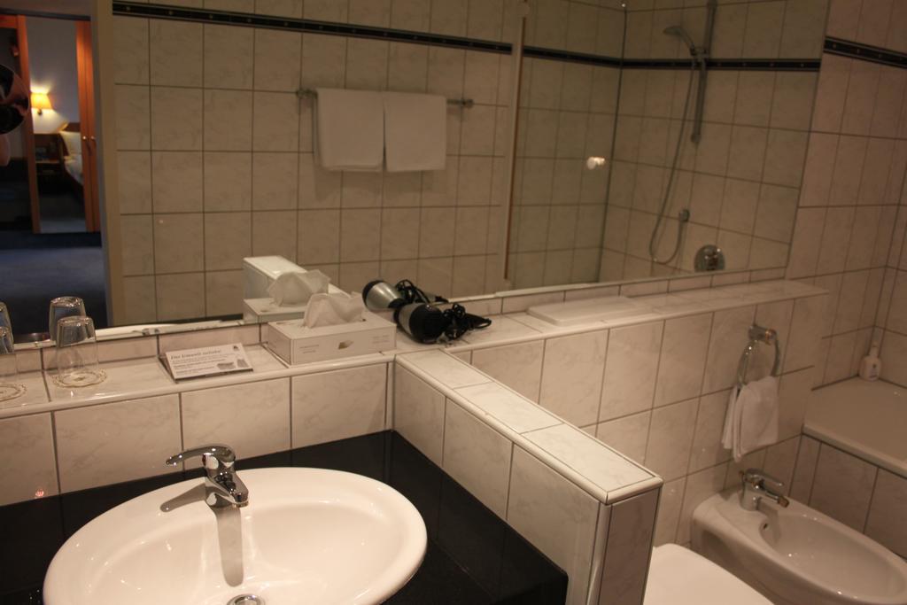Hotel-Gasthof Die Post Brennerei Frankenhoehe Schillingsfürst Rom bilde
