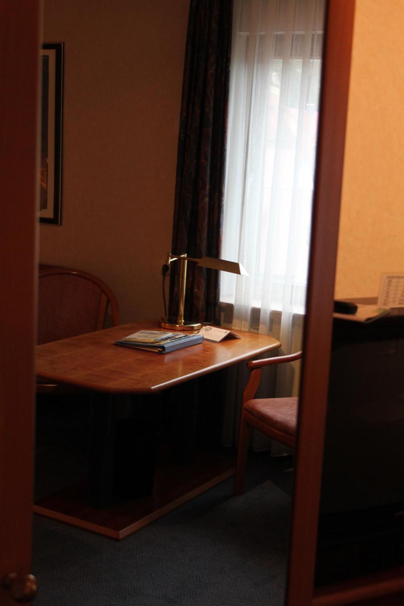 Hotel-Gasthof Die Post Brennerei Frankenhoehe Schillingsfürst Rom bilde